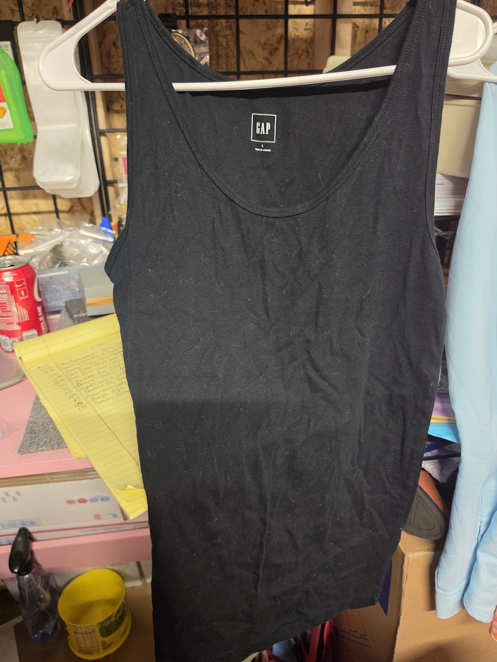 AT-1 GAP Black Scoop Neck Tank Top
